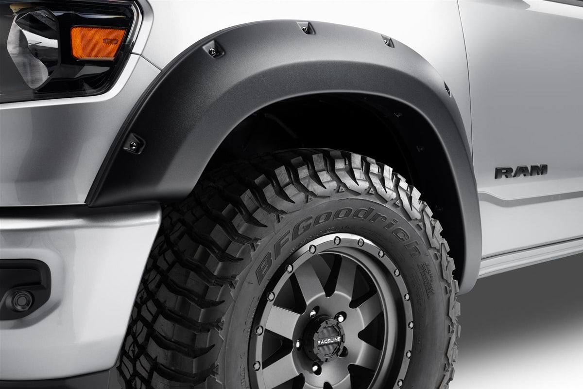 19-   Ram 1500 Forge Fender Flares Black 4Pcs