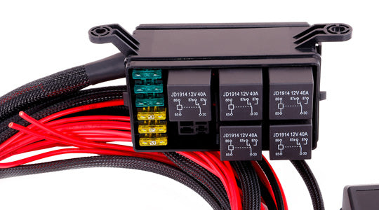 MaxxECU relay and fuse box