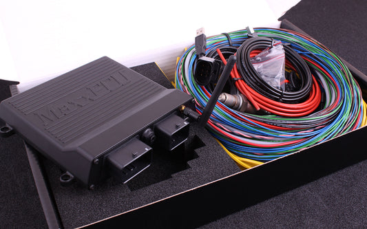 MaxxECU RACE H2O PREMIUM (ECU, harnesses, accessories, LSU 4.9)