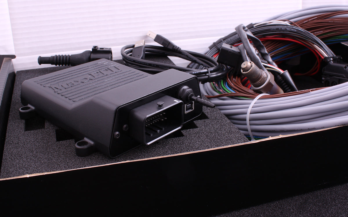 MaxxECU STREET PREMIUM (ECU, harness, accessories and LSU 4.9)