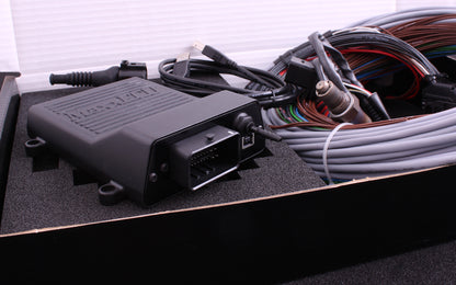 MaxxECU STREET PREMIUM (ECU, harness, accessories and LSU 4.9)